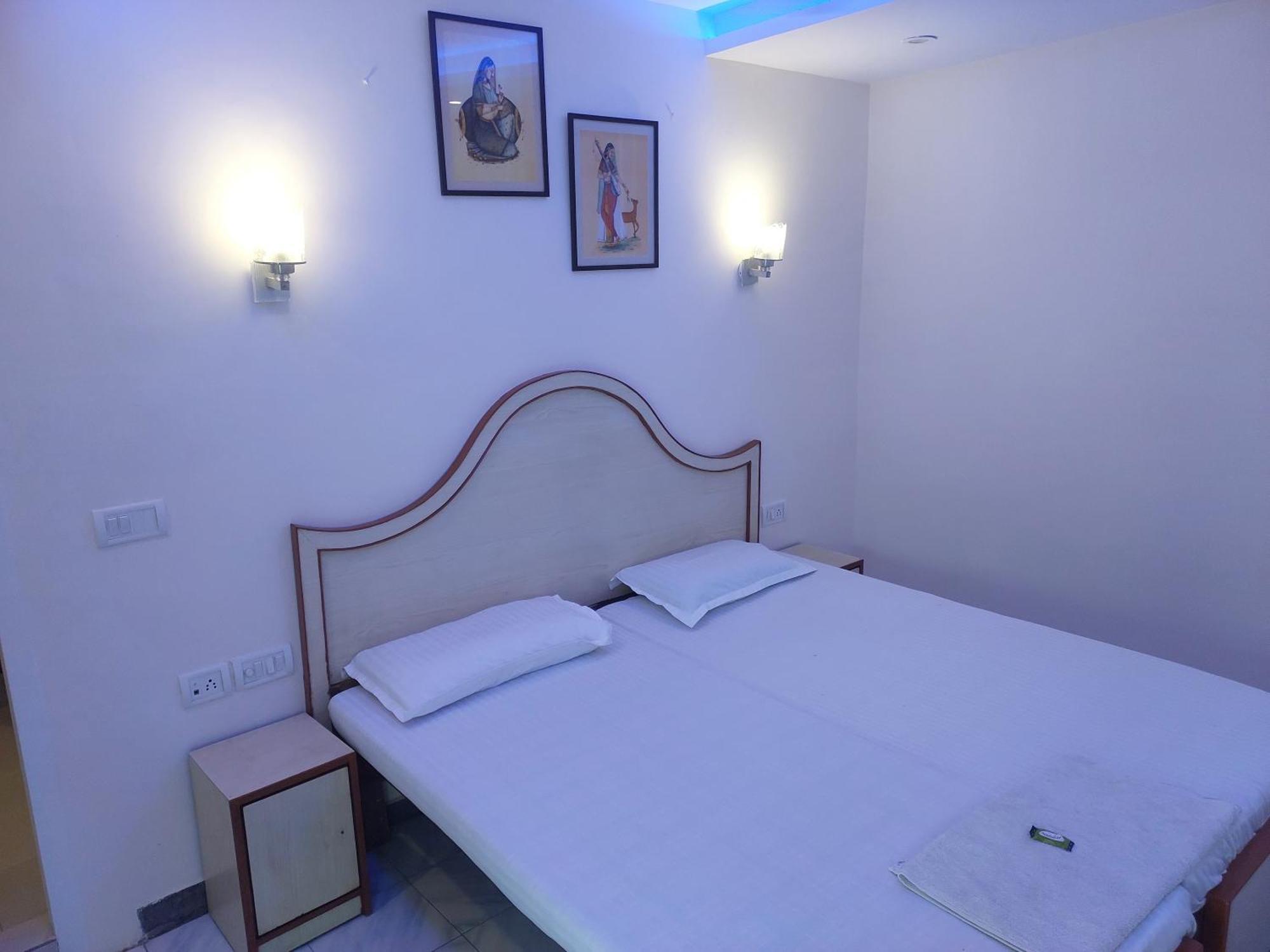 Hotel Tourist Rest House Agra Agra  Esterno foto