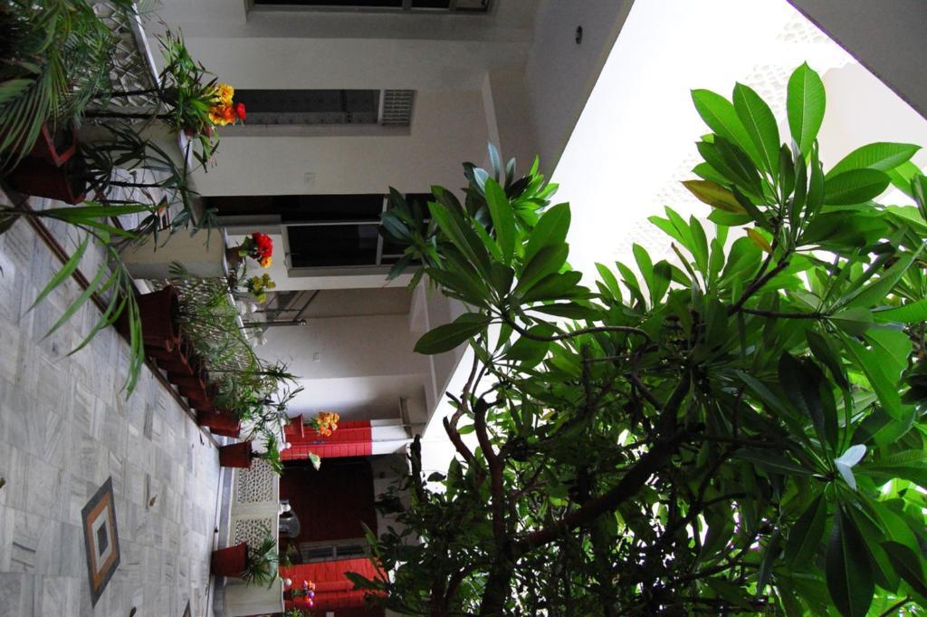 Hotel Tourist Rest House Agra Agra  Esterno foto